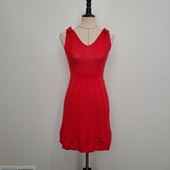 M by Missoni Red Zig Zag Bow knit Dress - Picture 3 of 10